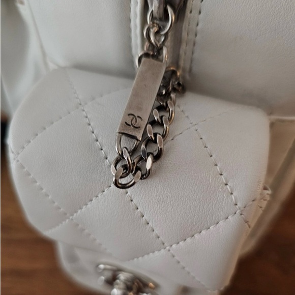 🥳New Years Sales Pricing!!CHANEL LIGNE REPORTER CAMBON WHITE QUILTED HANDBAG. - Picture 5 of 12